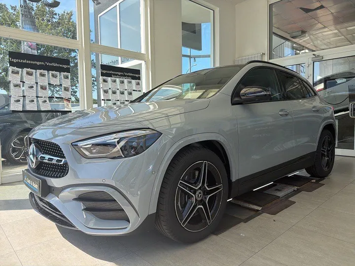 Mercedes-Benz GLA 250