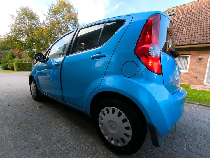 Opel Agila