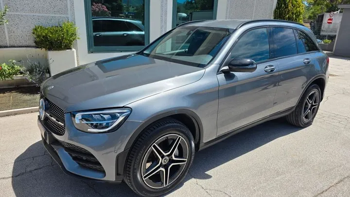 Mercedes-Benz GLC 220