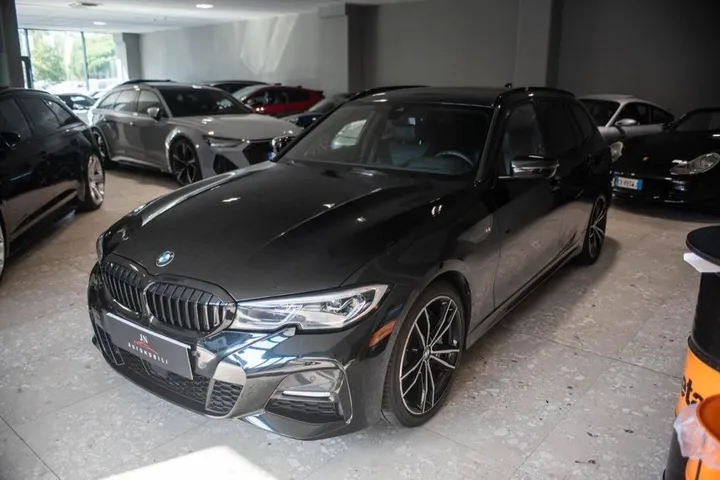 BMW 320
