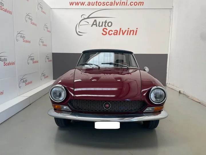Fiat 124 Spider