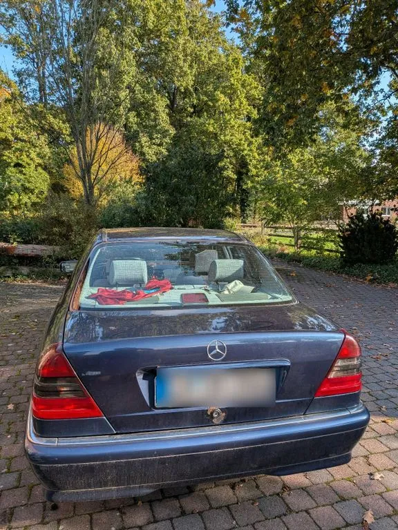 Mercedes-Benz C 200