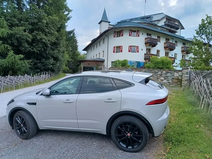 Jaguar E-Pace
