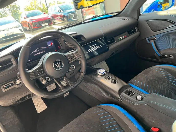 Maserati MC20