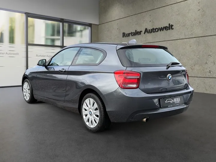 BMW 114