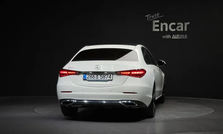 Mercedes-Benz C-Class
