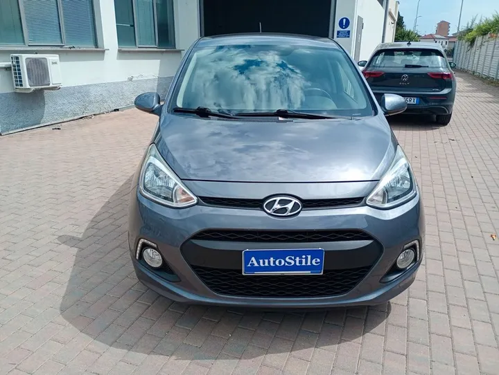 Hyundai i10