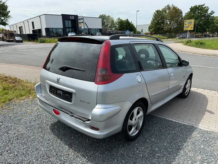 Peugeot 206