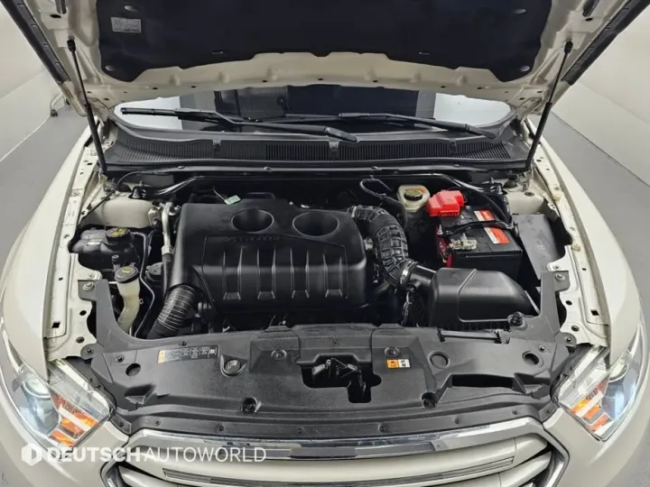 Ford Taurus