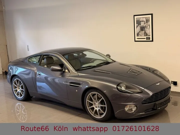 Aston Martin Vanquish
