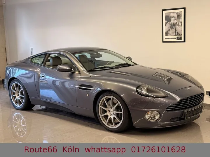 Aston Martin Vanquish