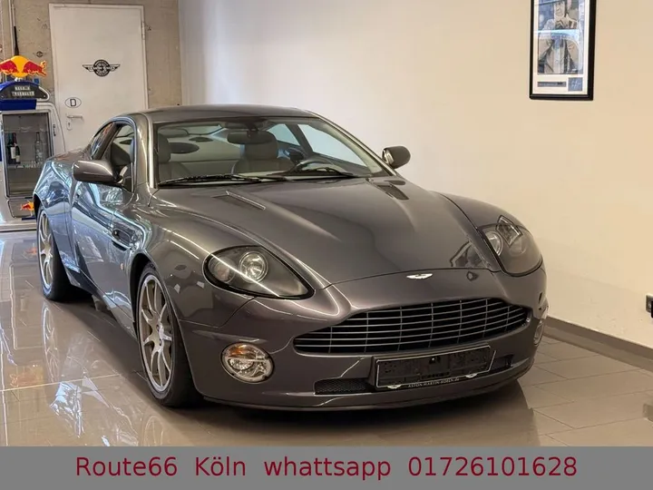 Aston Martin Vanquish