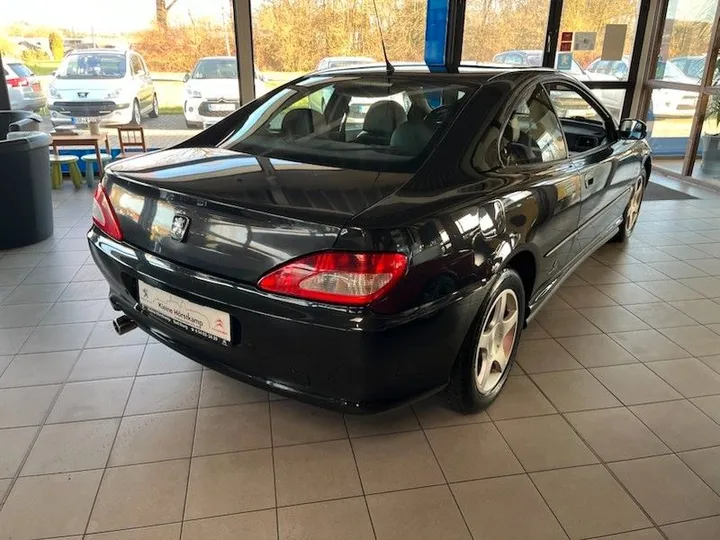 Peugeot 406