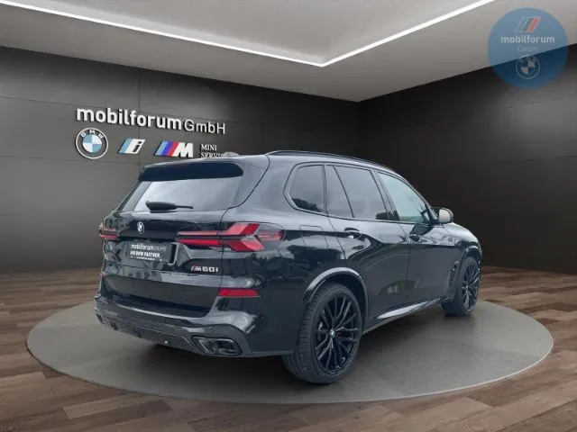 BMW X5 M60
