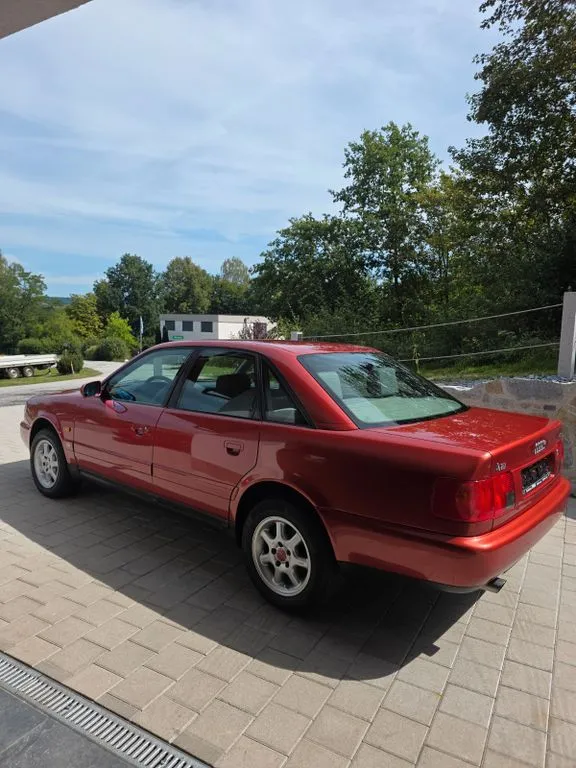 Audi 100