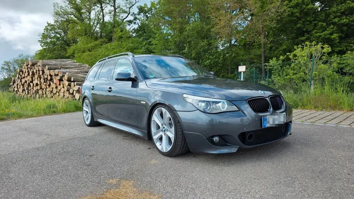 BMW 530