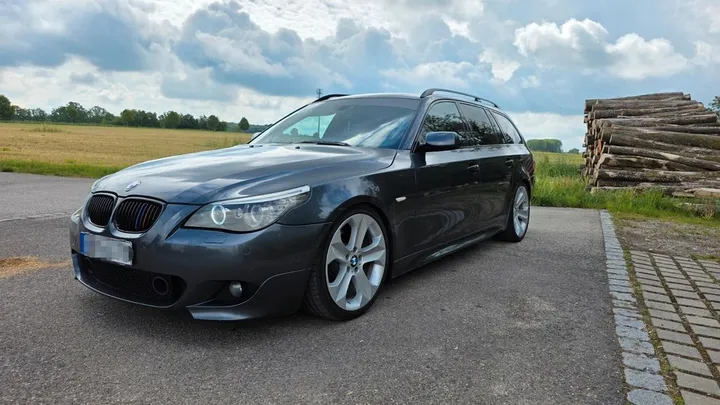 BMW 530