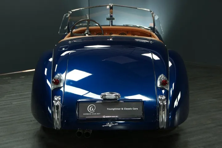 Jaguar XK