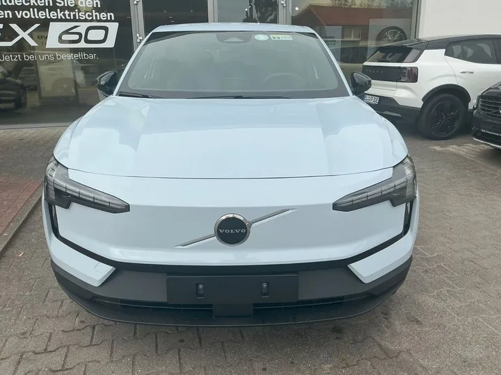 Volvo EX30
