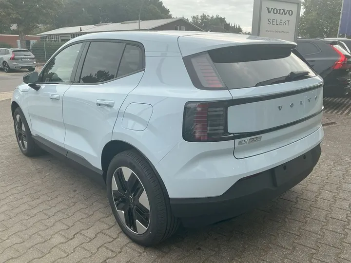 Volvo EX30