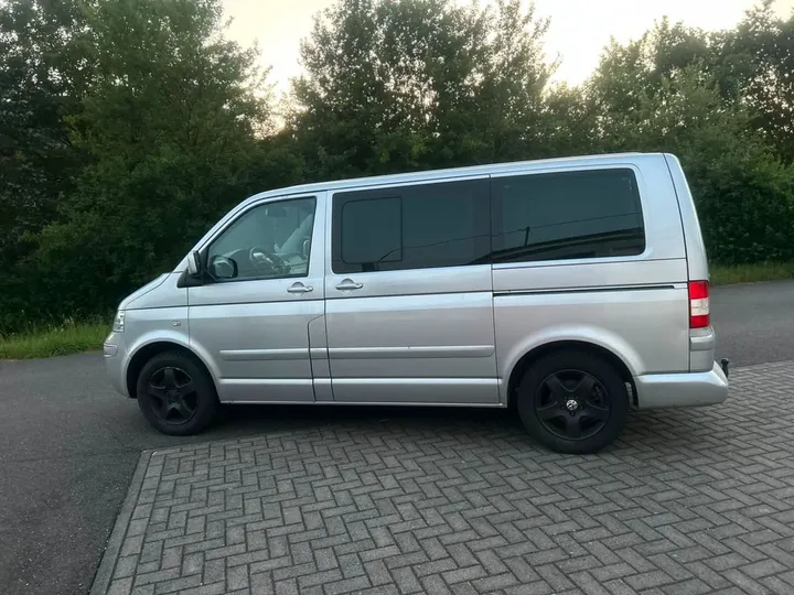 Volkswagen T5 Multivan