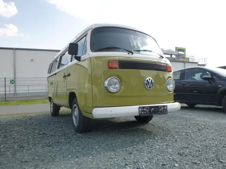 Volkswagen T2