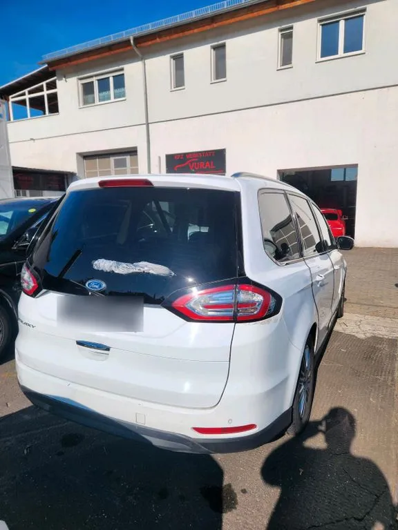Ford Galaxy