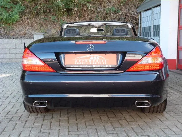 Mercedes-Benz SL 300