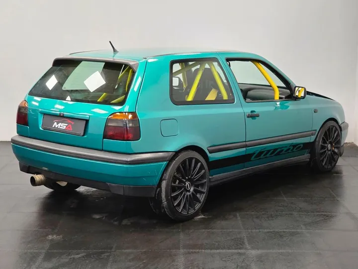 Volkswagen Golf