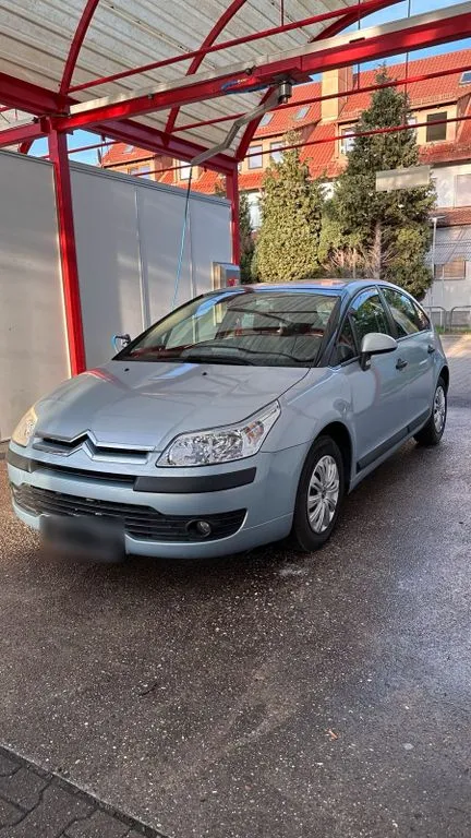 Citroën C4