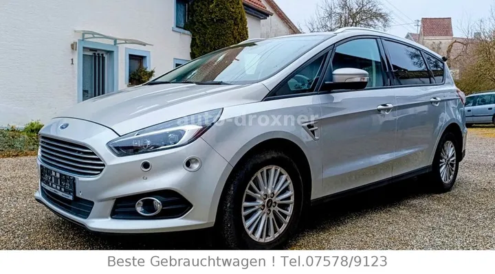 Ford S-Max