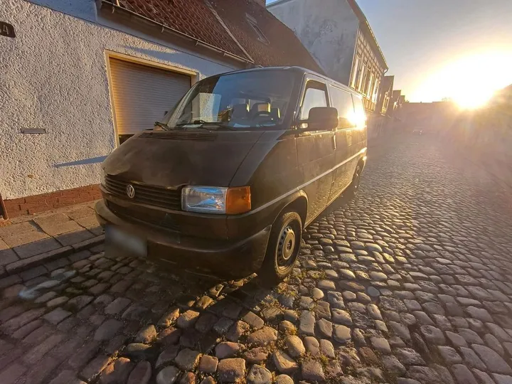 Volkswagen T4 Caravelle