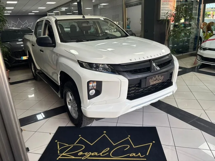 Mitsubishi L200