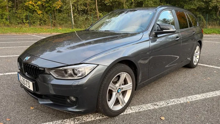 BMW 320