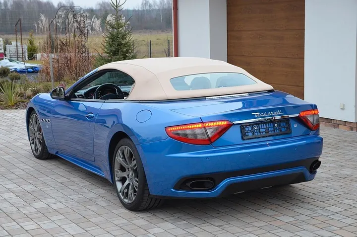 Maserati GranCabrio