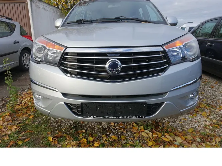 Ssangyong Rodius