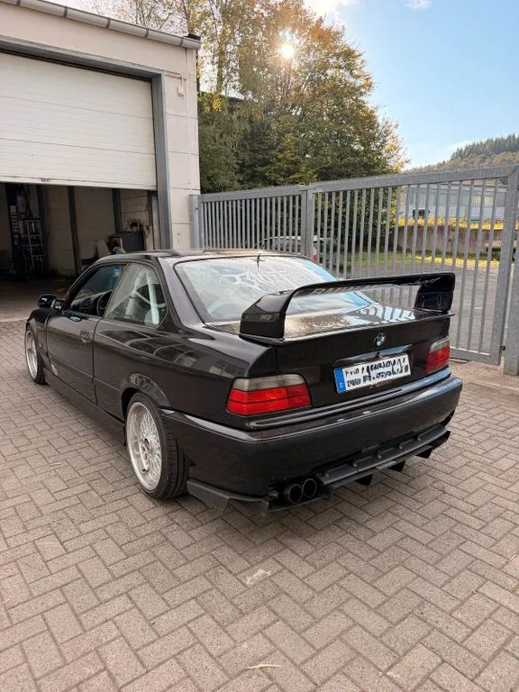 BMW 328