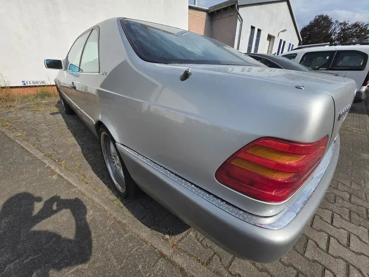 Mercedes-Benz 600