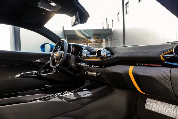 Ferrari 812
