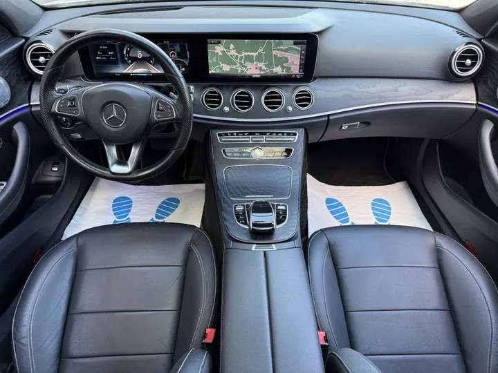 Mercedes-Benz E 400