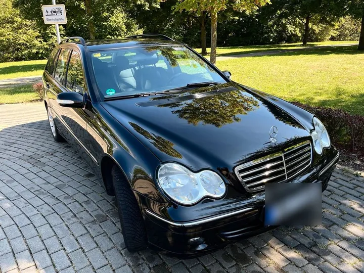 Mercedes-Benz C 180