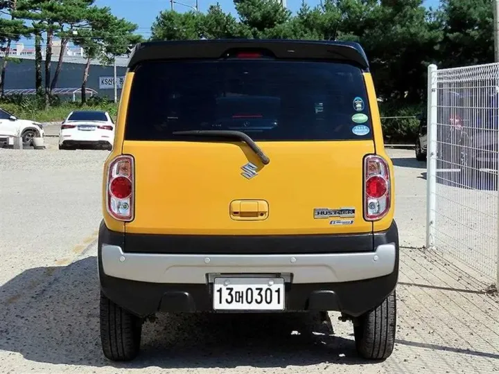 Suzuki HUSTLER
