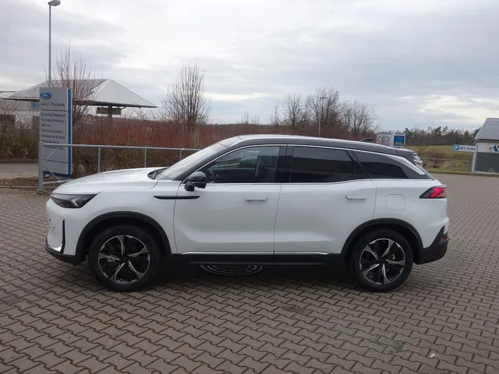 BAIC Beijing X75