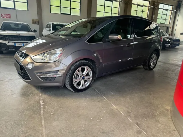 Ford S-Max