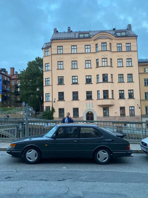 Saab 900