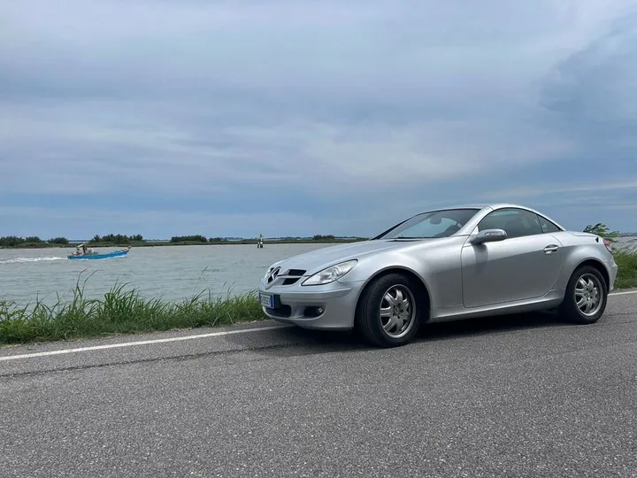 Mercedes-Benz SLK 200