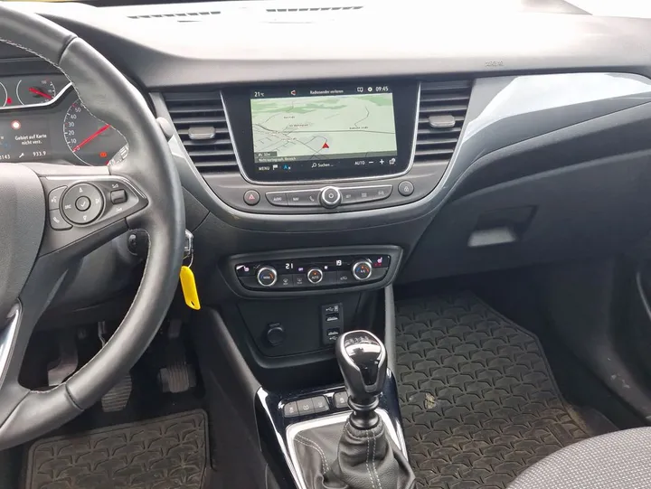 Opel Crossland (X)