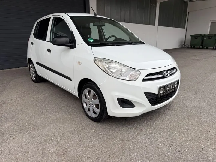 Hyundai i10