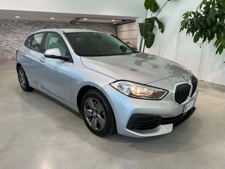 BMW 118