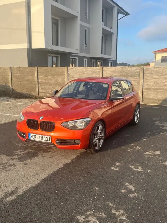 BMW 120